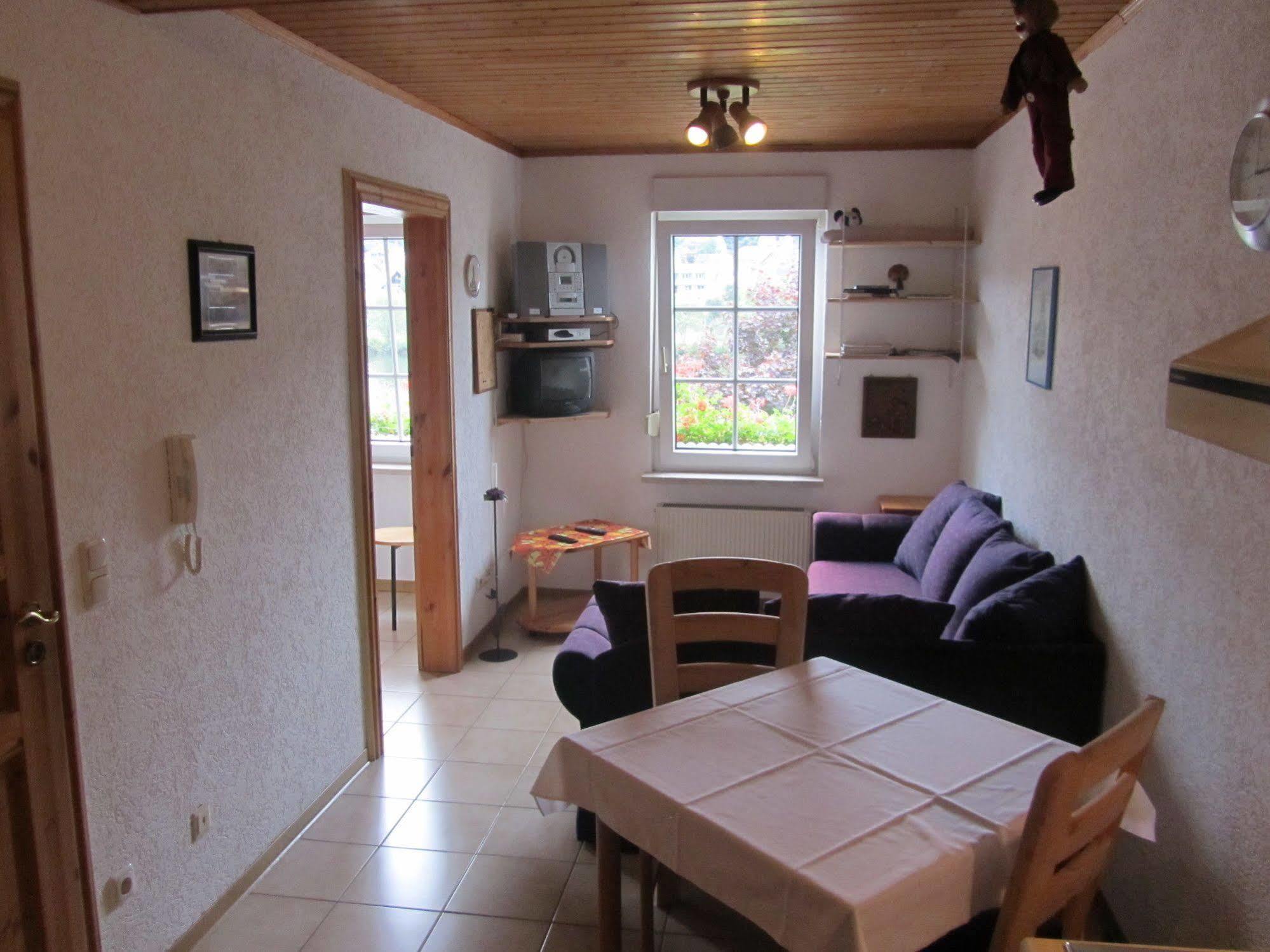 Mosel Panorama Apartment Zell an der Mosel Exterior photo